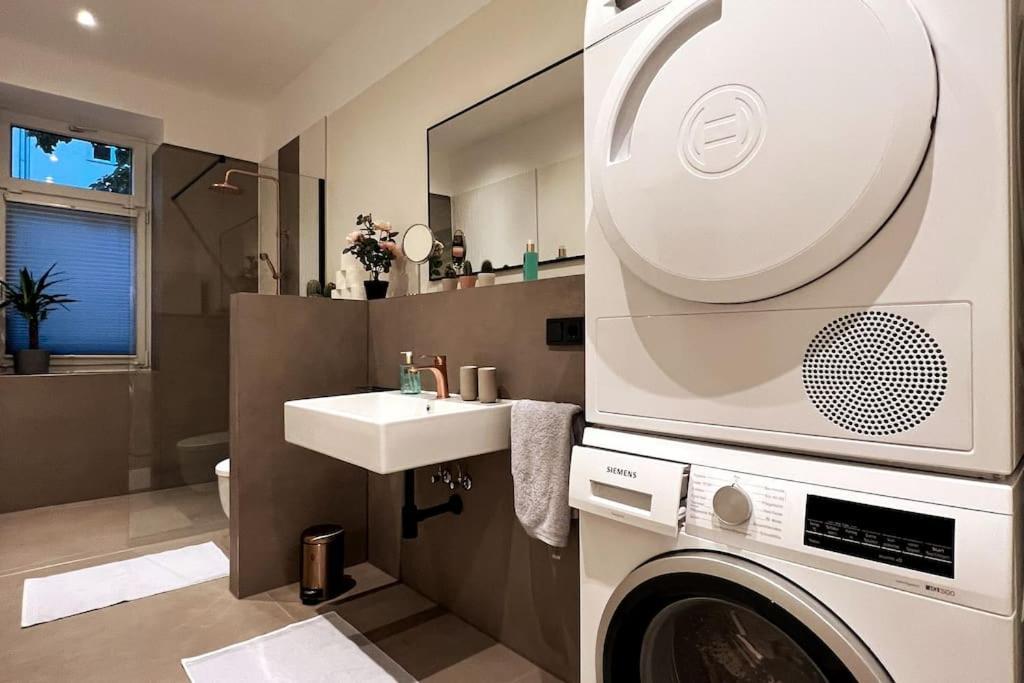 Soul-Apartment Terrasse Privat-Parkplatz Boxspringbett 55Zoll Tv Wlan Leipzig Bagian luar foto