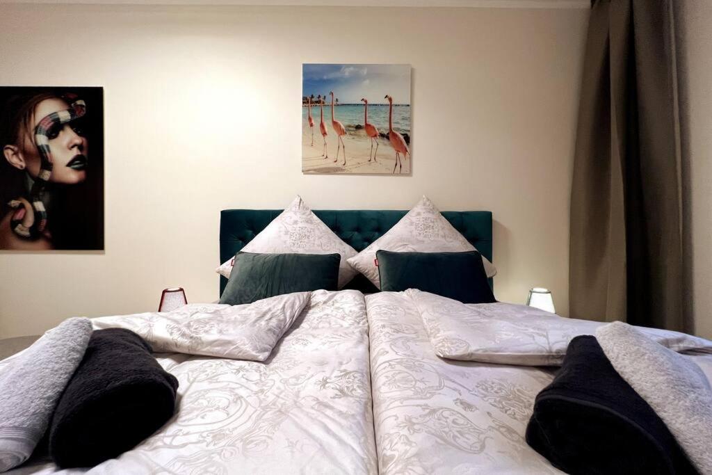 Soul-Apartment Terrasse Privat-Parkplatz Boxspringbett 55Zoll Tv Wlan Leipzig Bagian luar foto